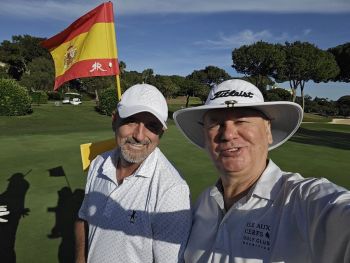 Zdjęcie z pola golfowego i stanowcza riposta. Michał Probierz odpowiada na plotki o Jagiellonii