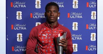 Breel Embolo najlepszym piłkarzem meczu! Napastnik Szwajcarii z nagrodą Michelob ULTRA Superior Player of the Match