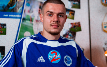 Polski bramkarz podpisał umowę z klubem z Ligue 1. Jest w nim już jeden Polak!