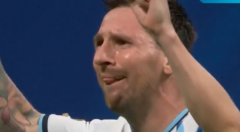 Piłkarscy bogowie przypomnieli sobie, że są z Argentyny! Mistrzowie świata przegrywali 0:2 i byli poza mundialem, ale w końcówce odwrócili losy 1/8 finału (VIDEO)