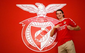 Jakub Kamiński już oficjalnie w Benfice. Transferowy majstersztyk 1. FC Koeln. Tyle zarobił na Polaku Jakub Kamiński już oficjalnie w Benfice. Transferowy majstersztyk 1. FC Koeln. Tyle zarobił na Polaku