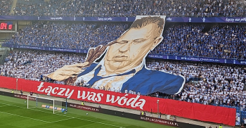 Kibice Lecha Poznań bez litości! Mocna oprawa fanów Kolejorza w kierunku Cezarego Kuleszy