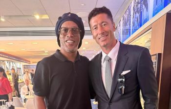 Robert Lewandowski spotkał legendy futbolu na finale mundialu. Wśród nich Ronaldinho (ZDJĘCIA) Robert Lewandowski spotkał legendy futbolu na finale mundialu. Wśród nich Ronaldinho (ZDJĘCIA)