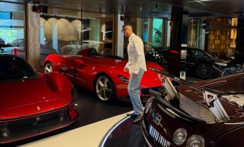 Cristiano Ronaldo pokazał swoją kolekcję luksusowych aut! „Moje zabawki” [ZDJĘCIA]
