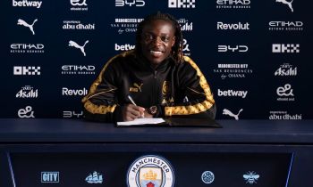Manchester City zatrzymał swoją gwiazdę! Jérémy Doku podpisał nowy kontrakt