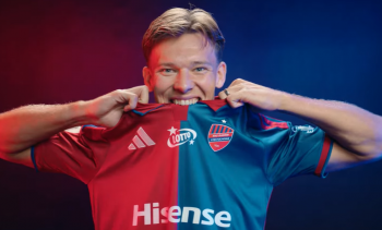 Raków Częstochowa ogłosił transfer zawodnika z włoskiego klubu. Dawid Kroczek dostał stopera