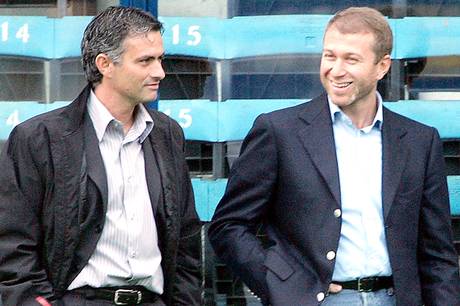 Co za plan Abramowicza! Miejsce Mourinho miałby zająć...