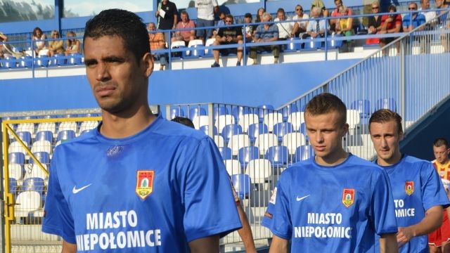 Koszmar obrońcy - samobój, czerwona kartka i porażka