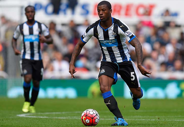 Liverpool tym razem rozczarował. Wijnaldum katem 